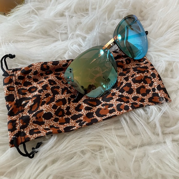 Block The Haters Oversized Aviators- Sky Blue - Picture 13 of 16